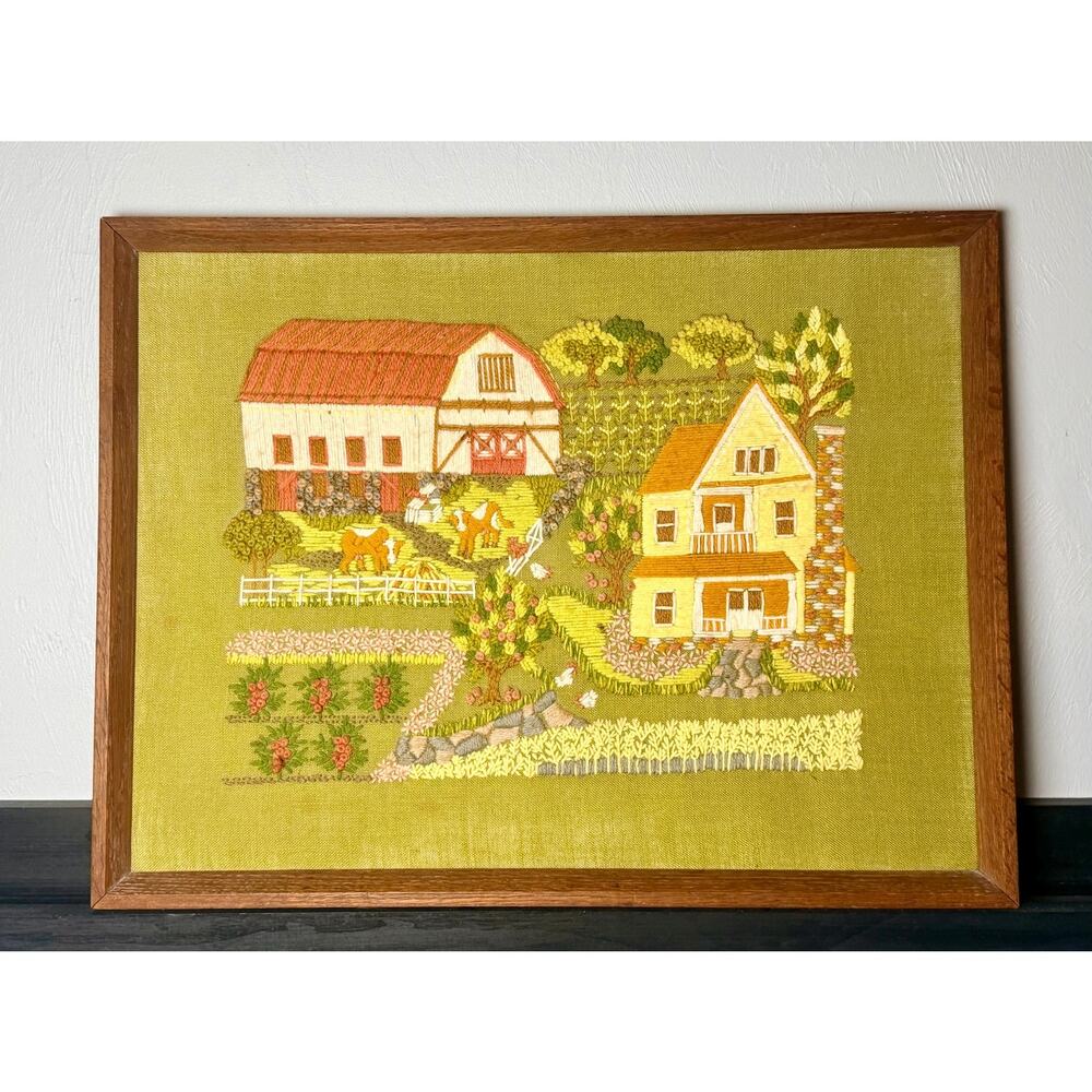 1970s Crewel Embroidery Farmhouse Wall Art – Avocado Green Fiber Art (Framed) - Picture 3 of 12